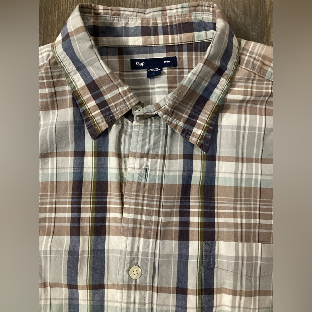 Gap Large Button Down Shirt
